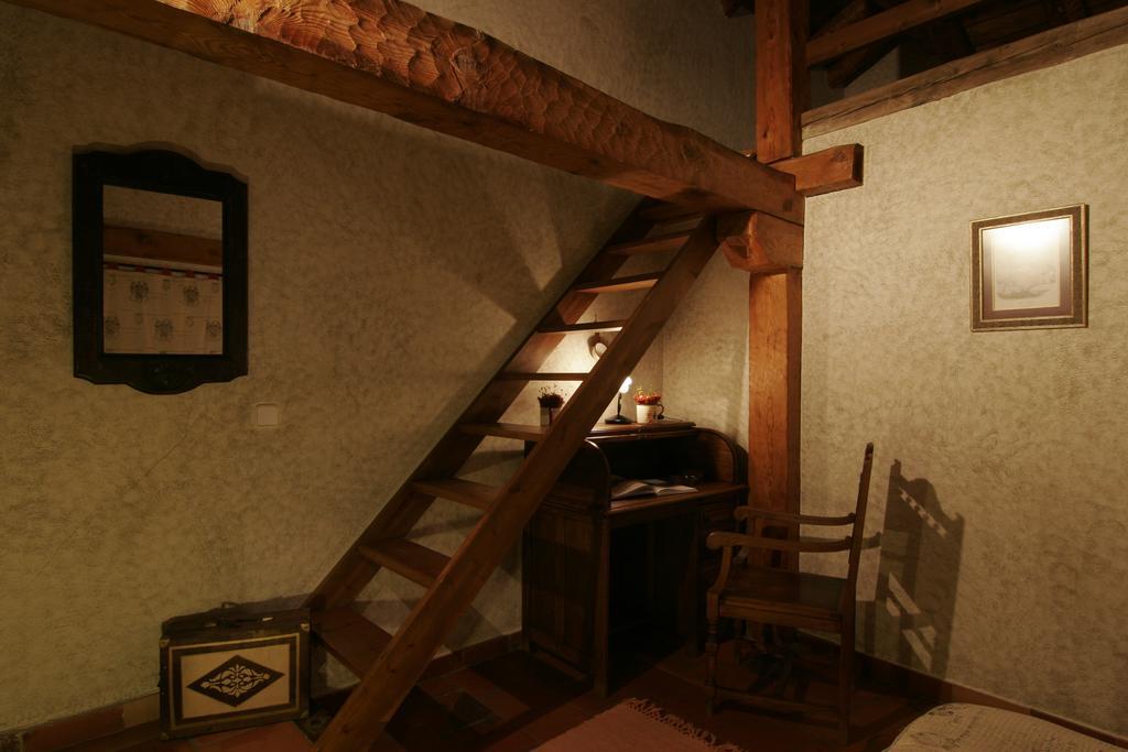 Posada El Zaguan Turégano Szoba fotó
